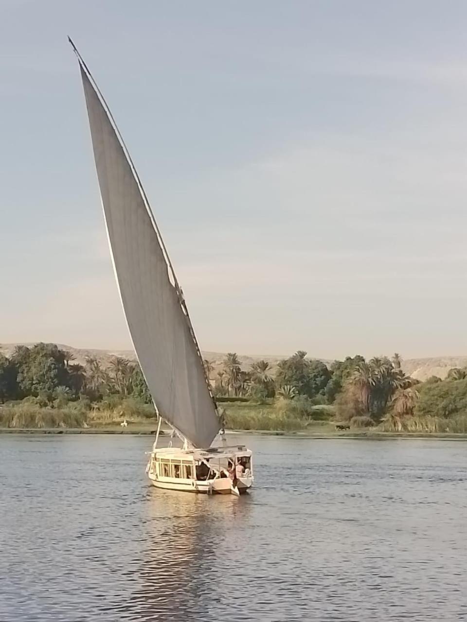 Hotel Nile Felucca Adventure Aswan Zewnętrze zdjęcie