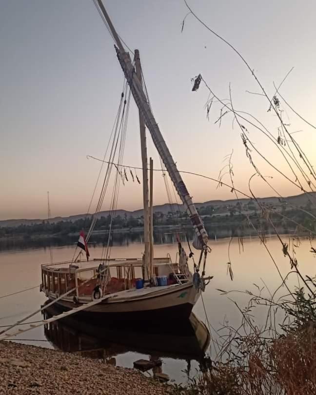 Hotel Nile Felucca Adventure Aswan Zewnętrze zdjęcie