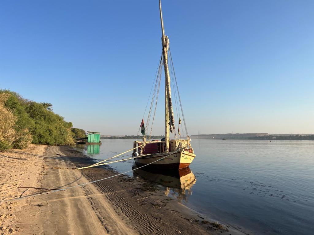 Hotel Nile Felucca Adventure Aswan Zewnętrze zdjęcie