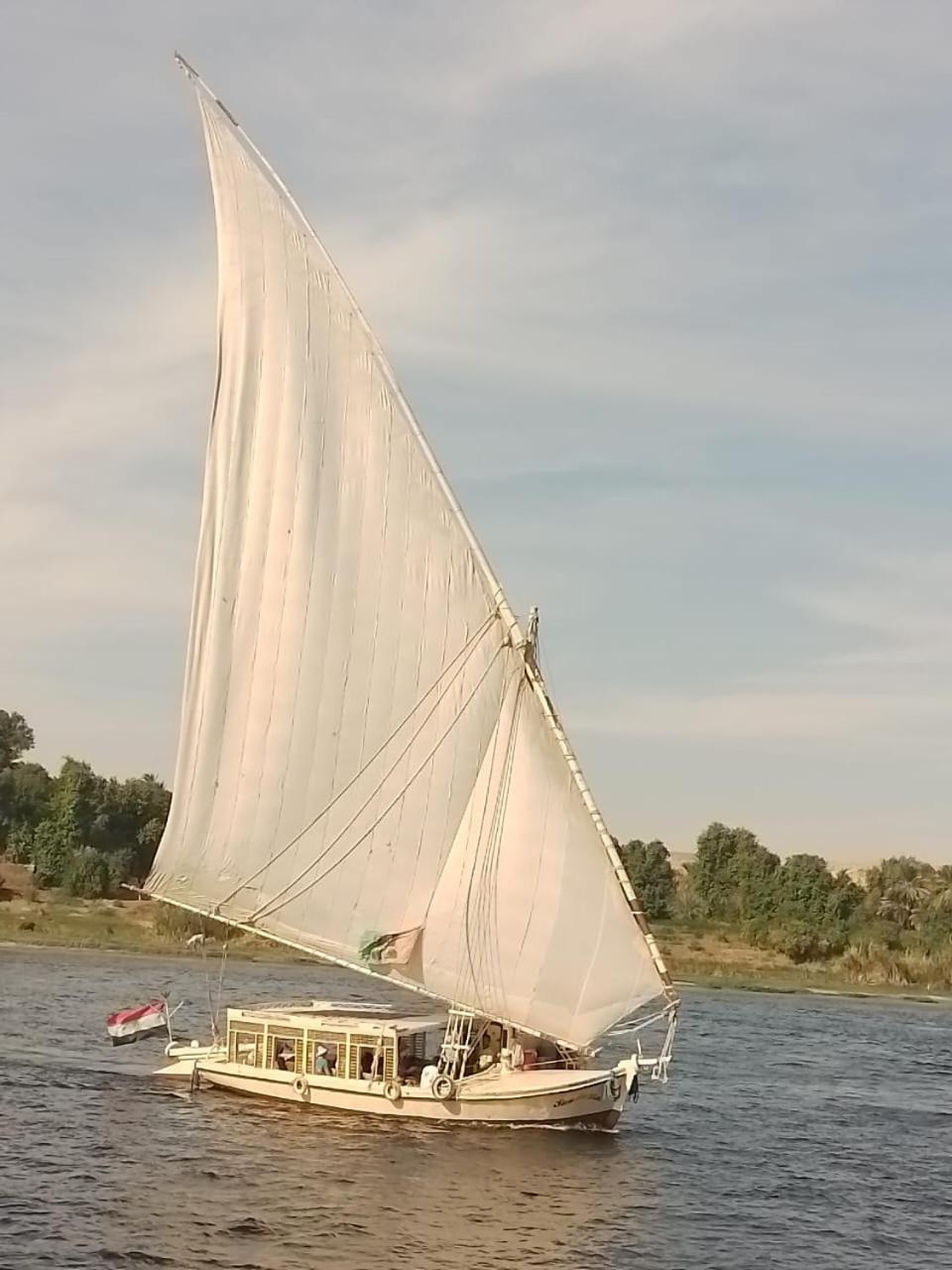 Hotel Nile Felucca Adventure Aswan Zewnętrze zdjęcie