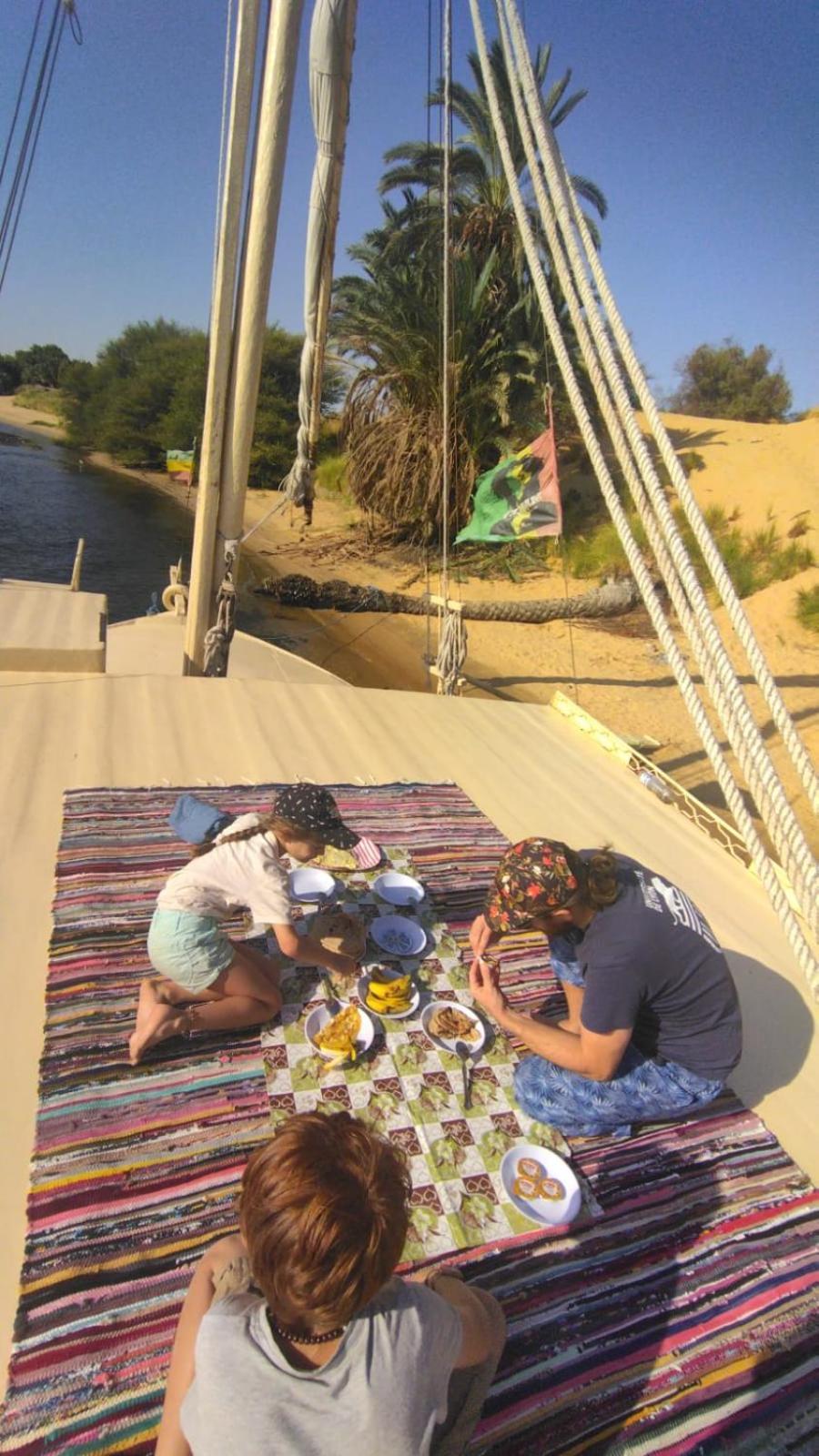 Hotel Nile Felucca Adventure Aswan Zewnętrze zdjęcie